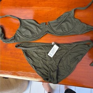 VITAMIN A DEMI UNDERWIRE BIKINI TOP - FOREST ECOLUX